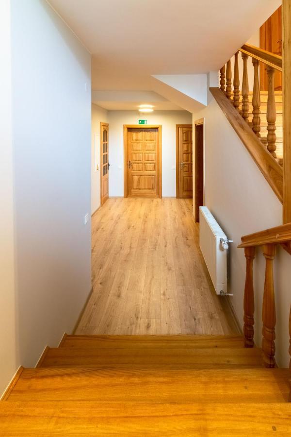 V36 Apartments パランガ エクステリア 写真
