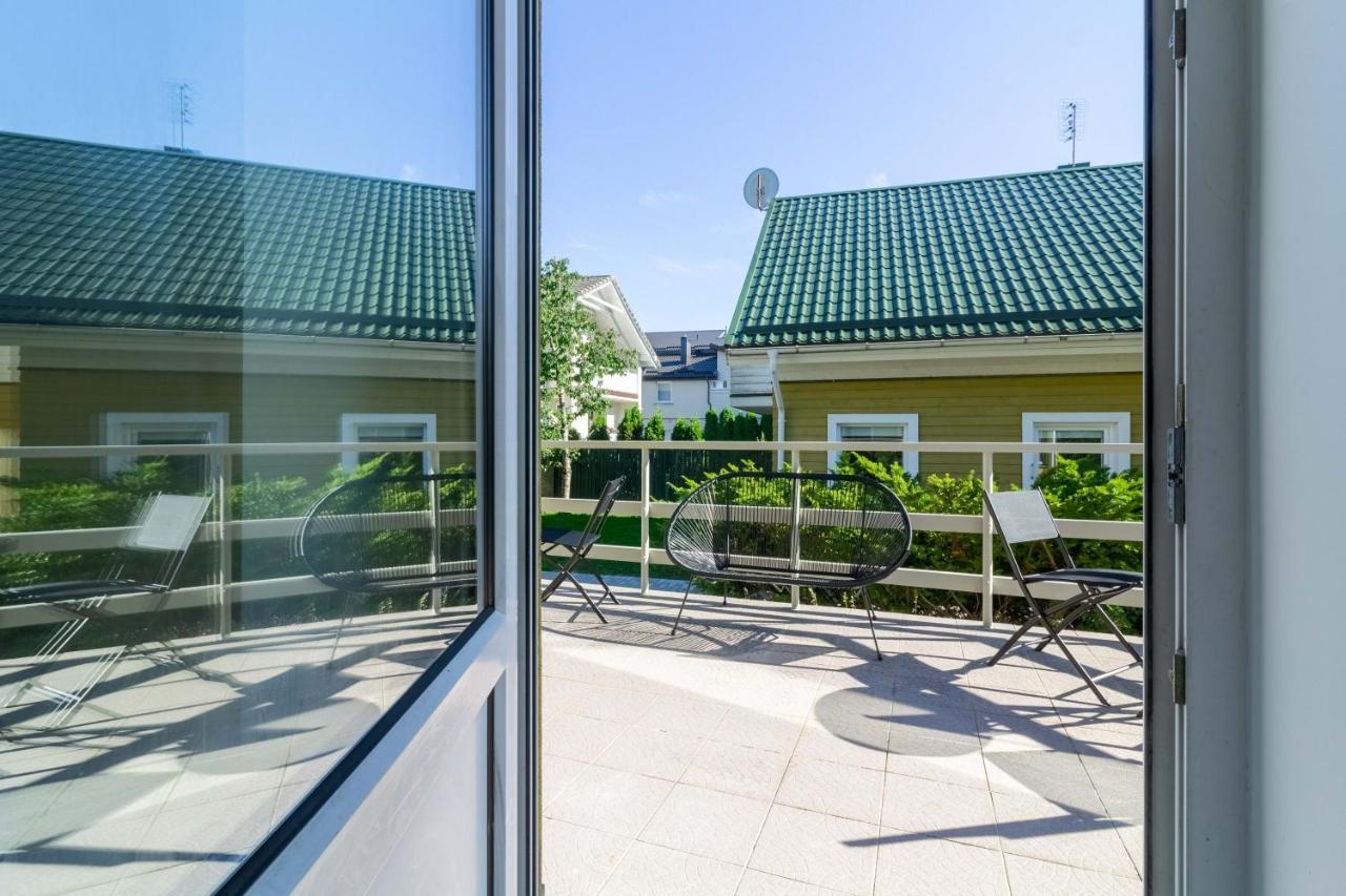 V36 Apartments パランガ エクステリア 写真
