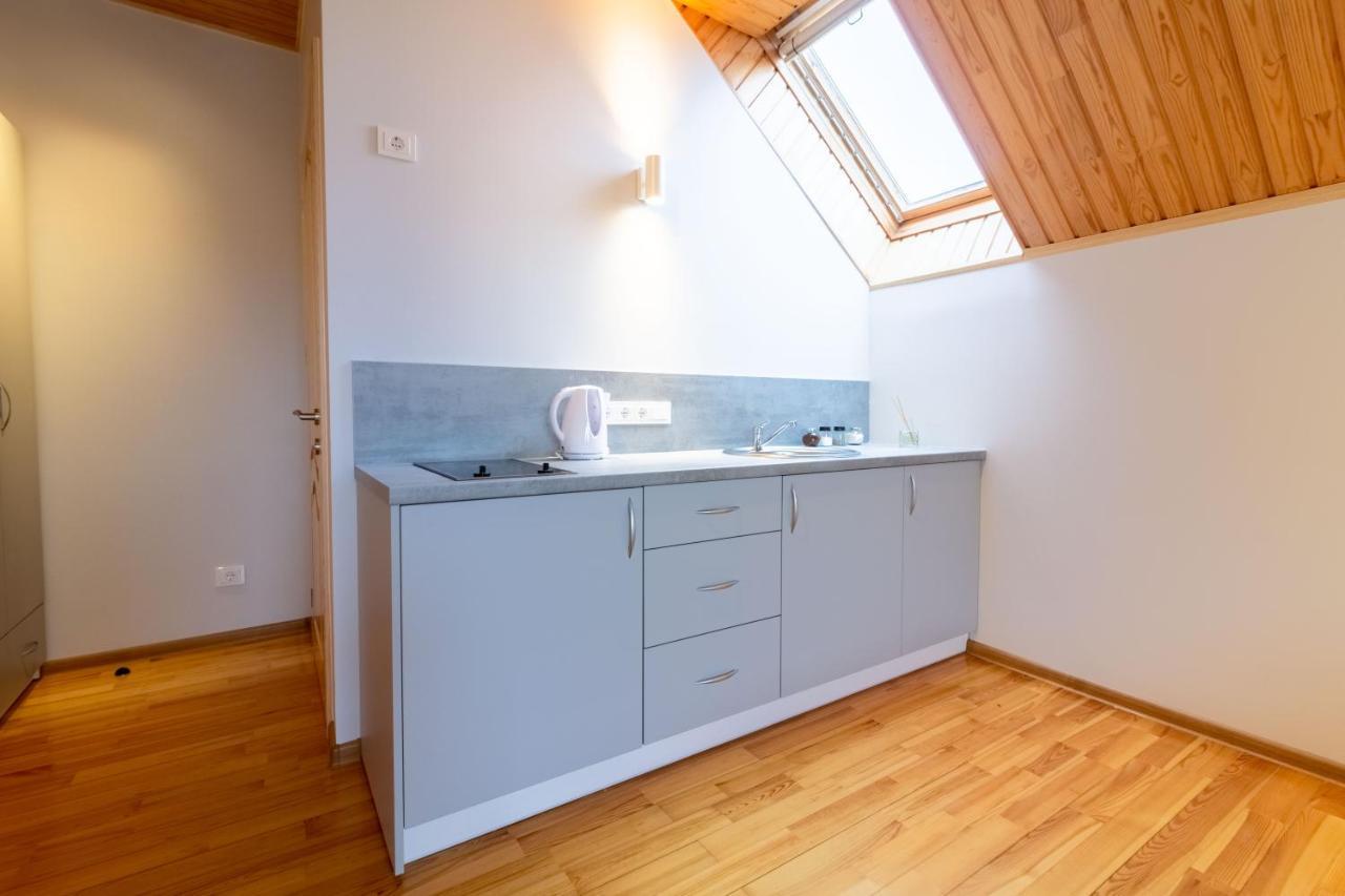 V36 Apartments パランガ エクステリア 写真